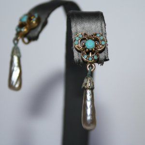 Vintage gold and turquoise dangle earrings